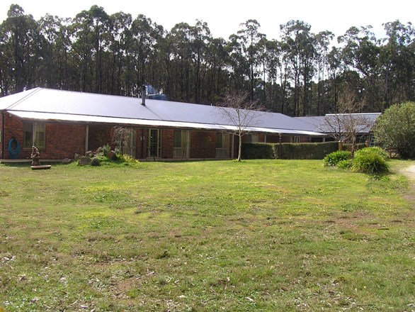 245 Edenvale Crescent, Kinglake West VIC 3757