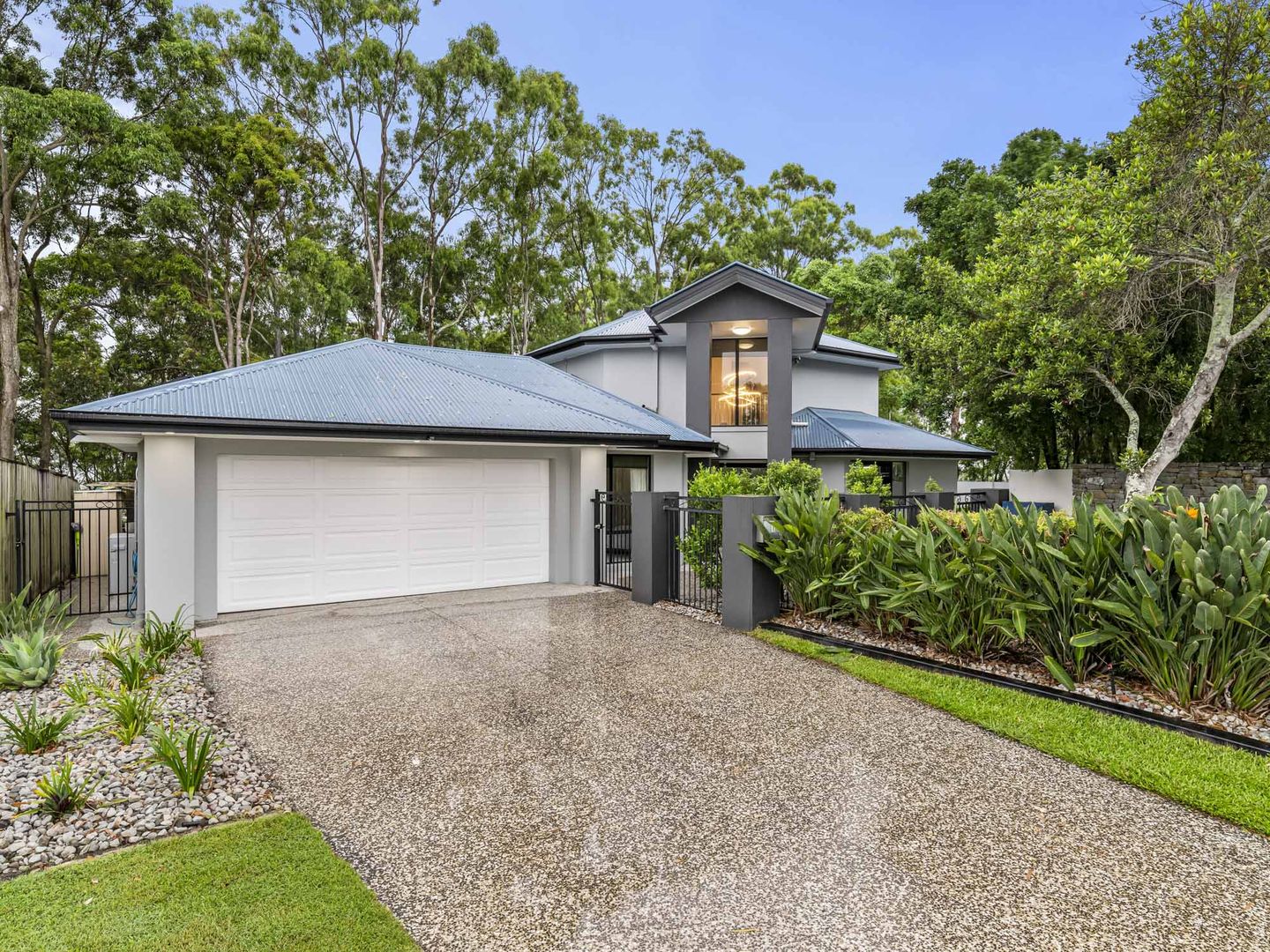 1 Village High Crescent, Coomera Waters QLD 4209, Image 2