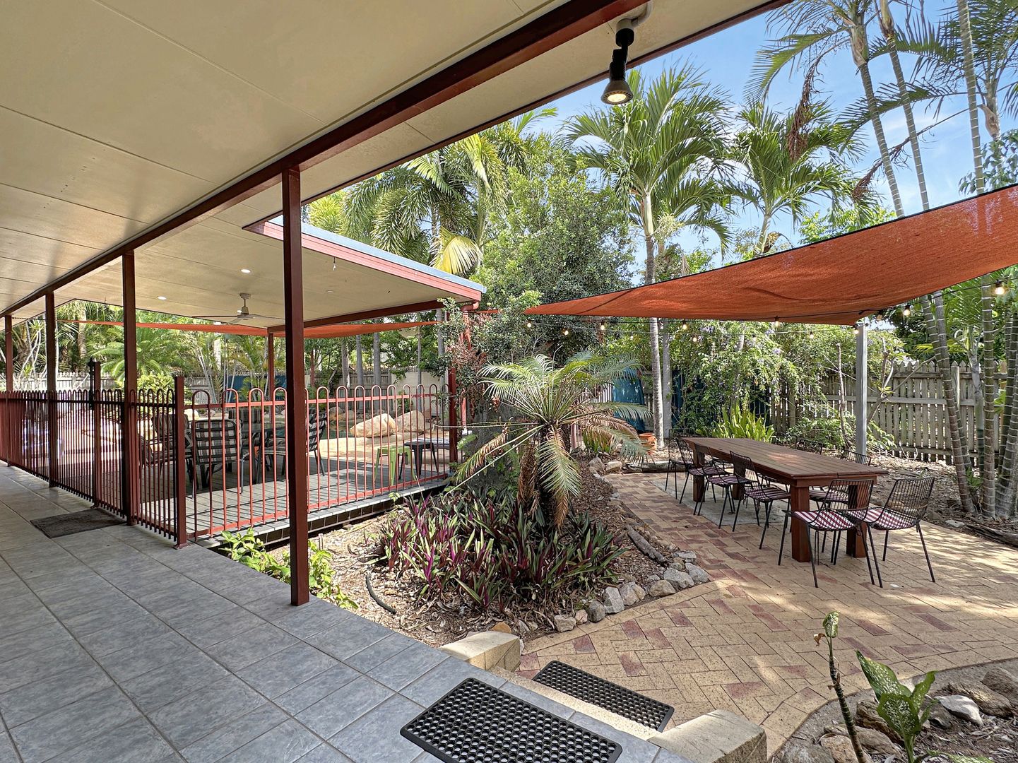 48B Horseshoe Bay Rd, Horseshoe Bay QLD 4819, Image 1