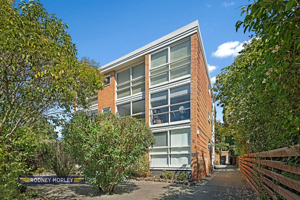 1 bedrooms Apartment / Unit / Flat in 2/8 Lambert Road TOORAK VIC, 3142