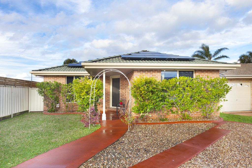 52 Sunnybank Crescent, Horsley NSW 2530, Image 0