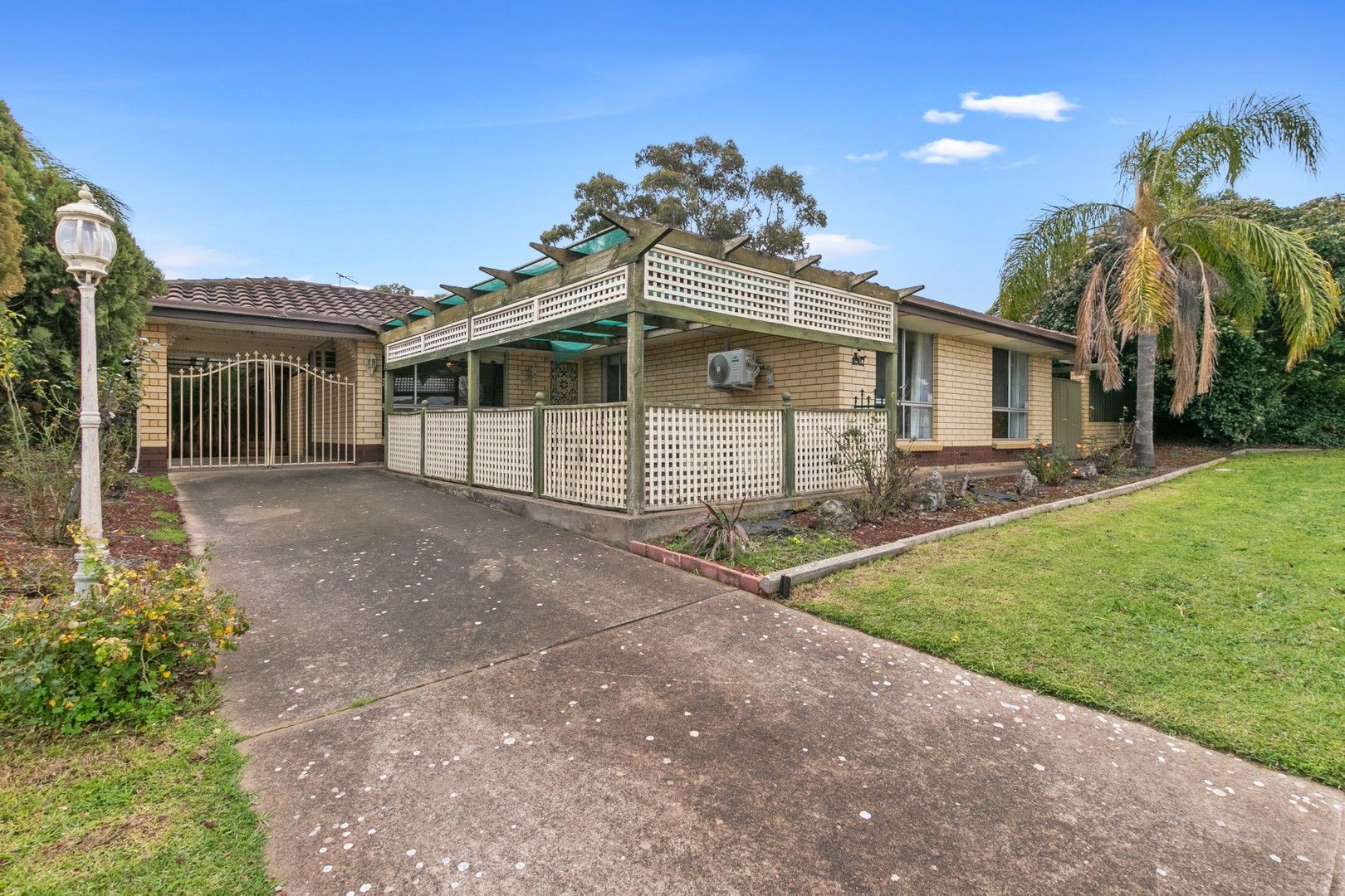 2 Brentwood Drive, Huntfield Heights SA 5163, Image 2