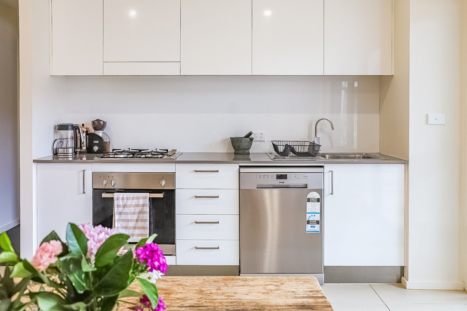 2 bedrooms Apartment / Unit / Flat in 208/9 Watt Street NEWCASTLE NSW, 2300