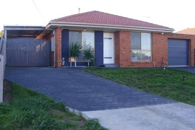 Picture of 2/68 Kurung Drive, KINGS PARK VIC 3021