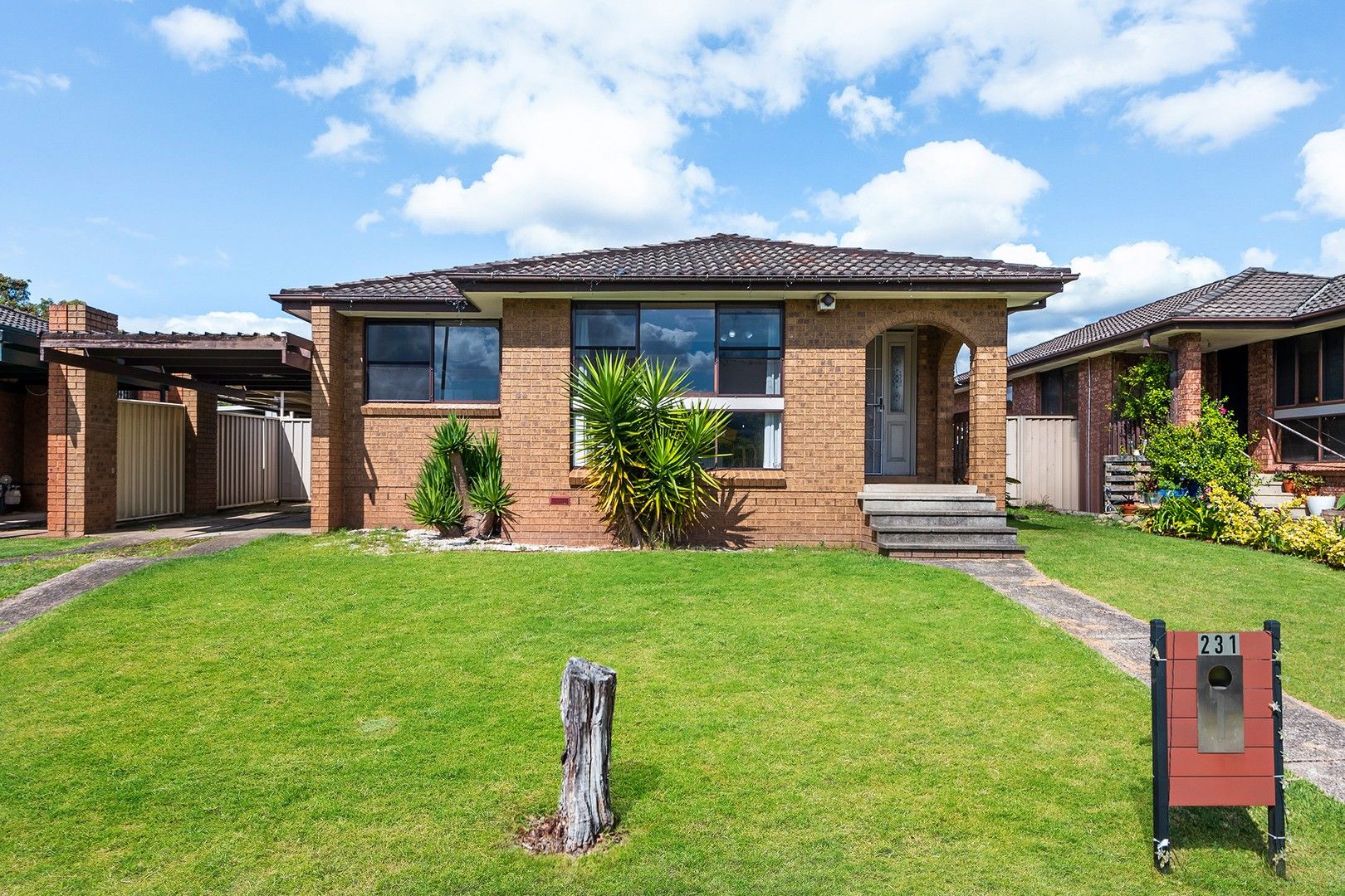 231 Copperfield Drive, Rosemeadow NSW 2560, Image 0