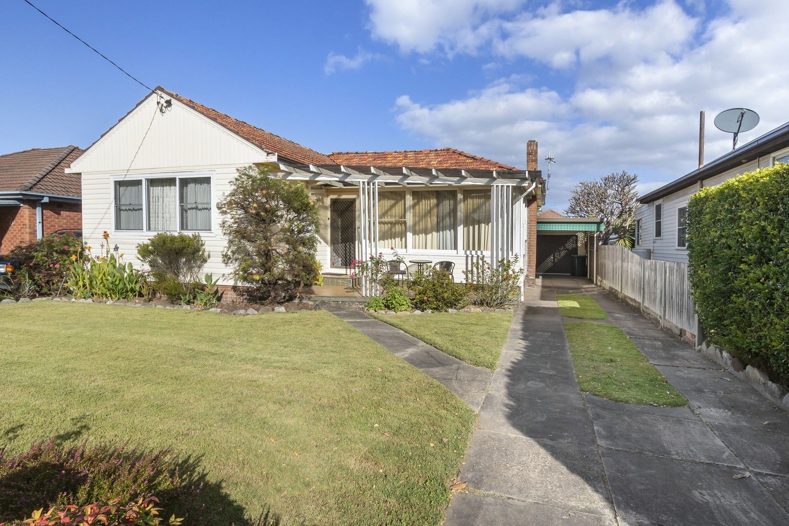 15 Carnley Avenue, New Lambton Heights NSW 2305, Image 0