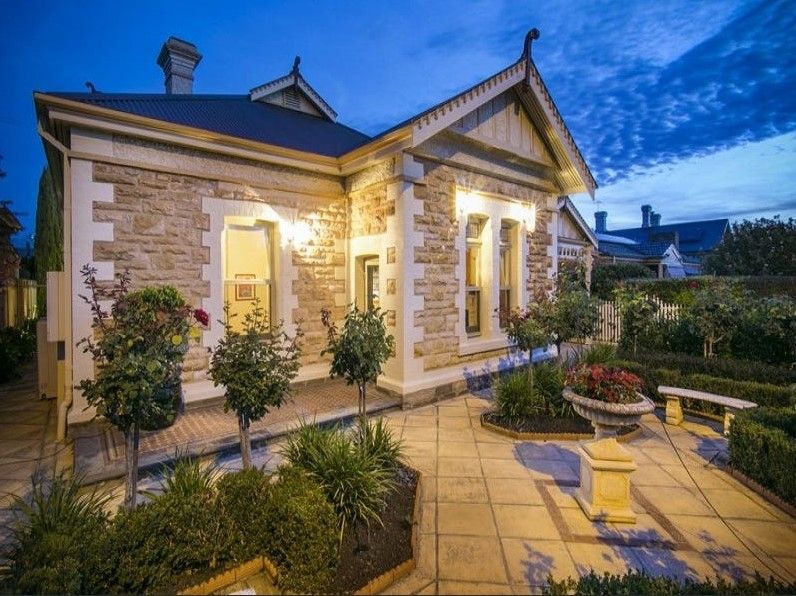 5 bedrooms House in 32 Walkerville Terrace GILBERTON SA, 5081