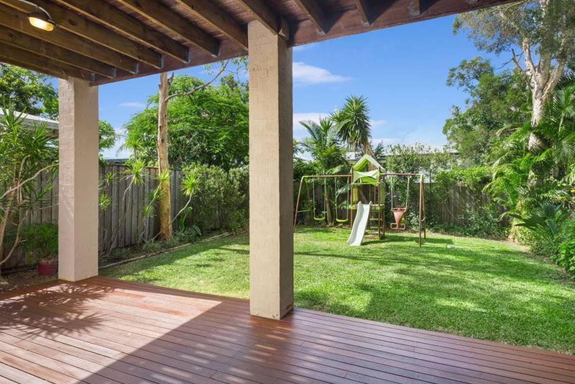 82 Borden Street Sherwood 4075 - Image 6