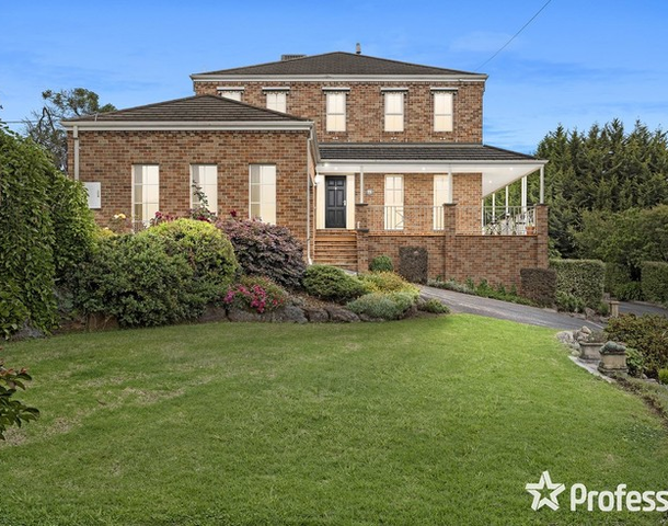 64 Bastow Road, Lilydale VIC 3140