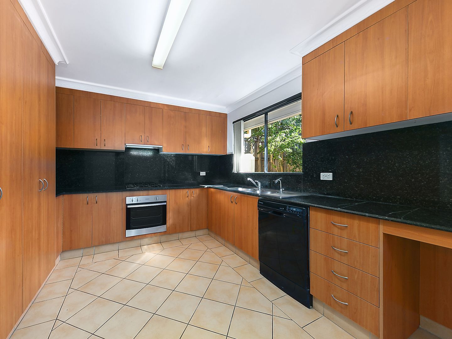 3/175 Marsden Road, Carlingford NSW 2118, Image 2