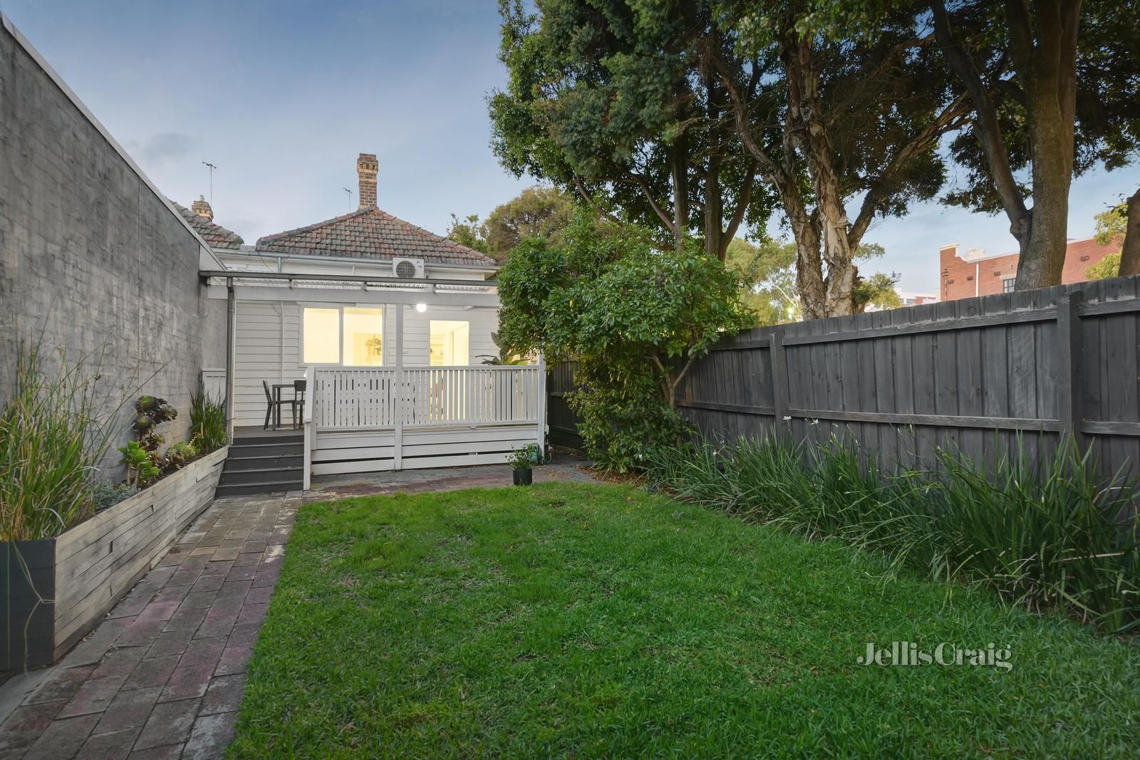 5 Llaneast Street, Armadale VIC 3143, Image 1