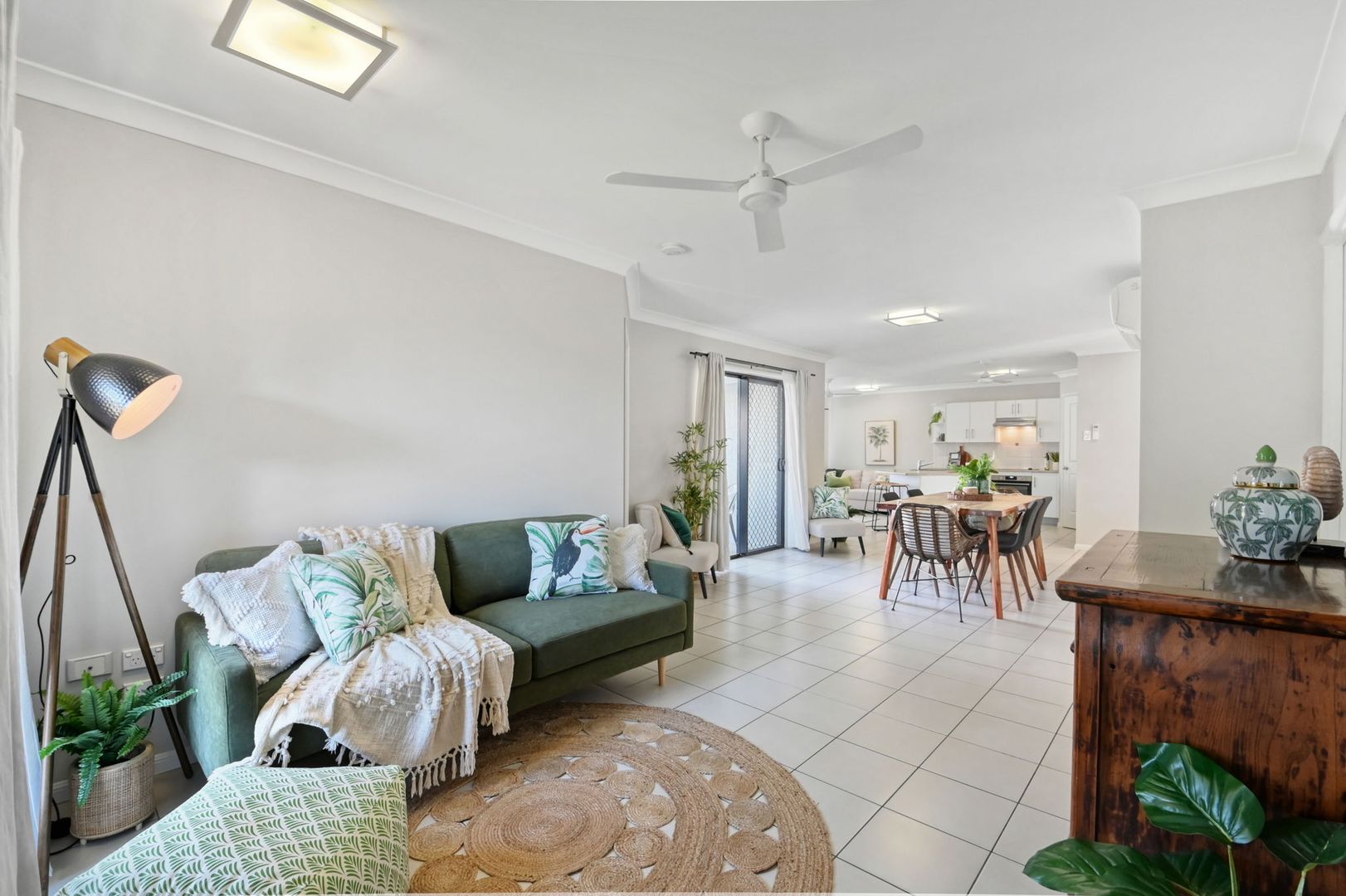 Sold 7 Samson Court, Mount Louisa QLD 4814 on 12 Apr 2023 - 2018454448 ...