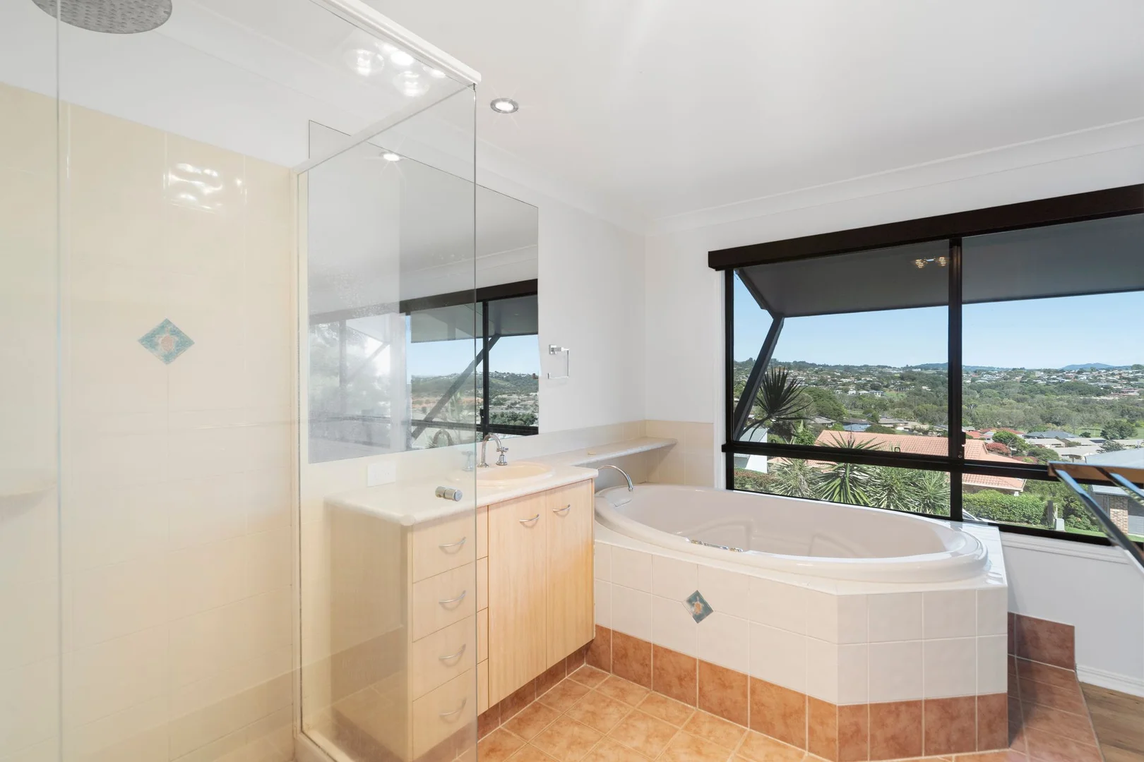 Additional image 12 of 16 St Andrews Way, Banora Point NSW 2486