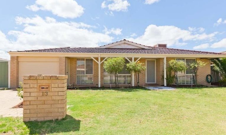 13 Chisholm Circle, Seville Grove WA 6112, Image 0