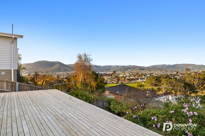 Picture of 4 Lang Place, GLENORCHY TAS 7010
