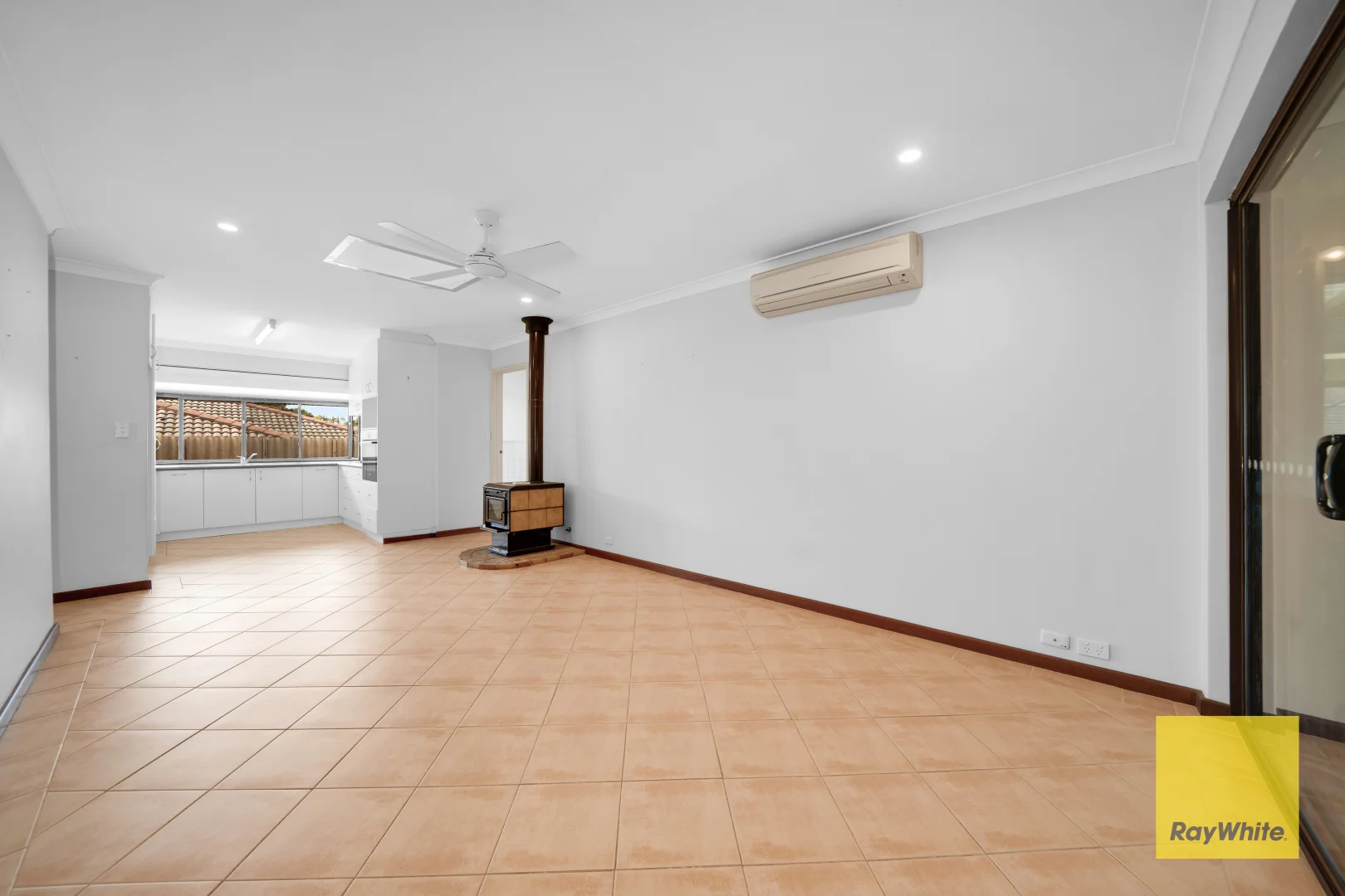 Additional image 9 of 19 Traverse Road, Mullaloo WA 6027