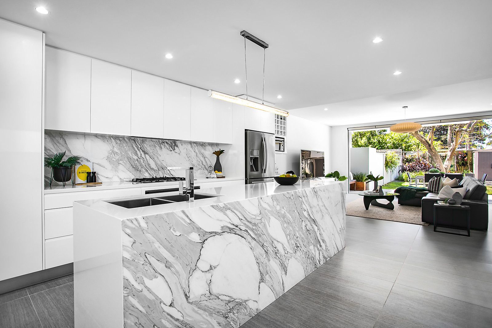 2 Ivy Street, Botany NSW 2019, Image 1