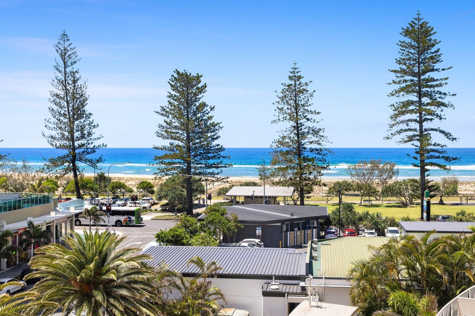 2 bedrooms Apartment / Unit / Flat in 502/4/10 Dougl Douglas Street COOLANGATTA QLD, 4225