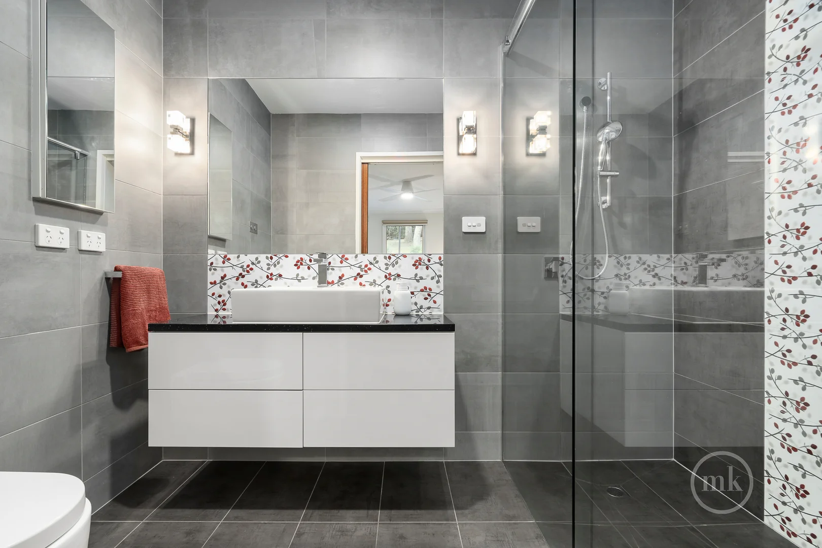 Additional image 5 of 32 Scenic Crescent, Eltham North VIC 3095