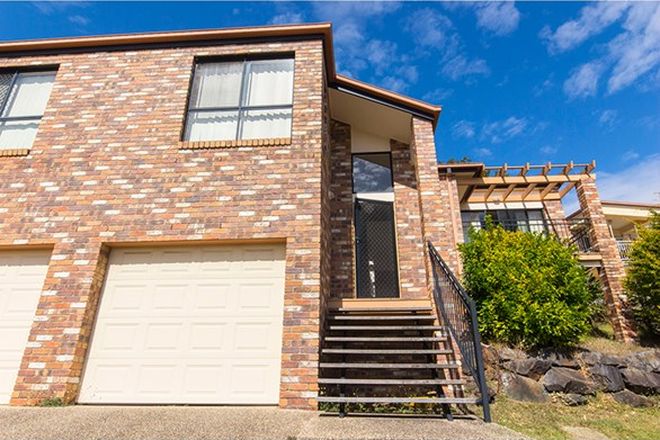 Picture of 2/56 Paddington Drive, CARRARA QLD 4211