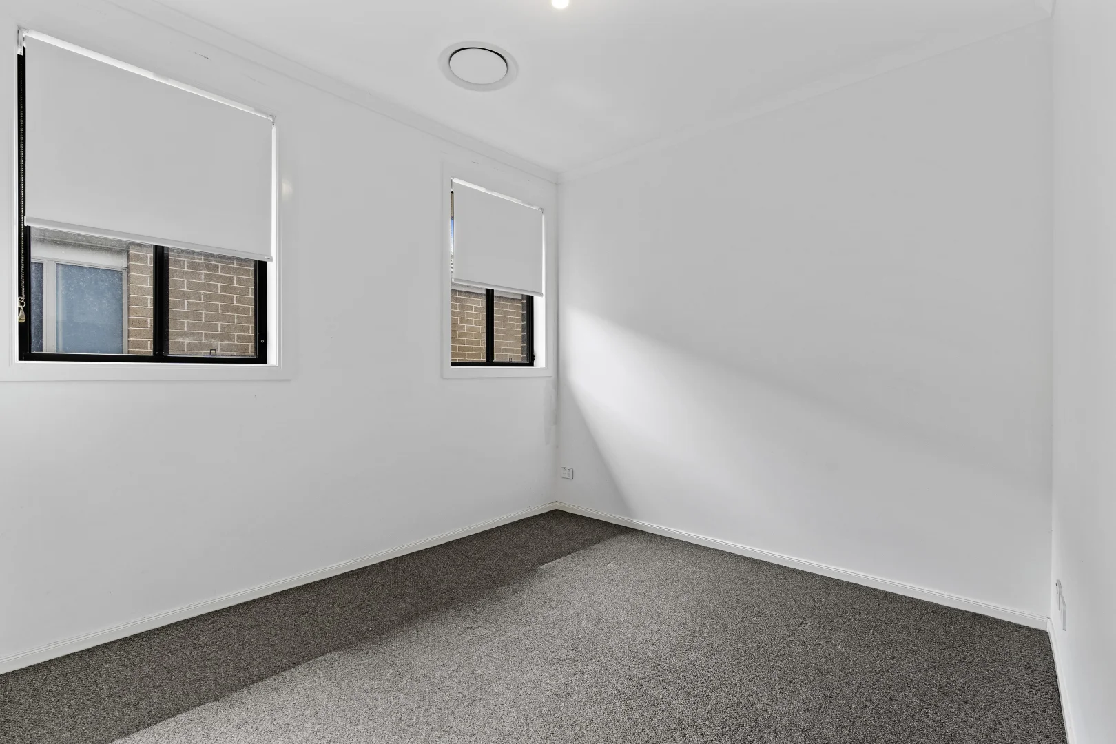 Additional image 11 of 100 Narrami Road, Austral NSW 2179