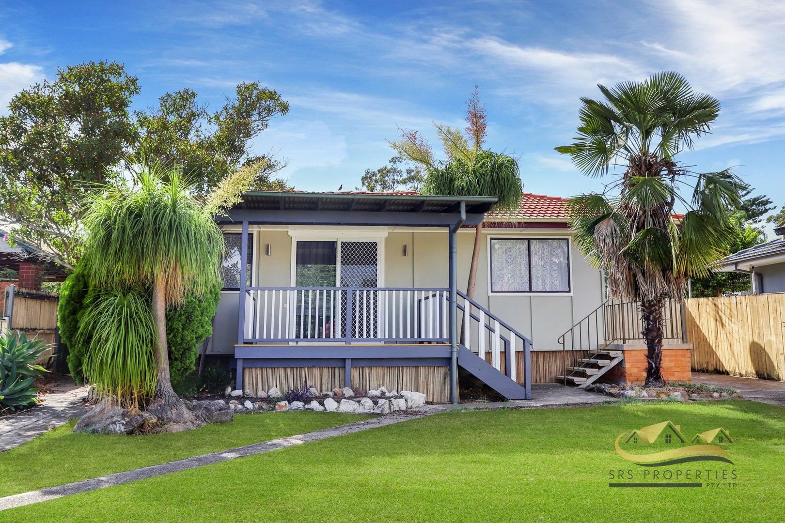 8 Paper Bark Place, Macquarie Fields NSW 2564, Image 0