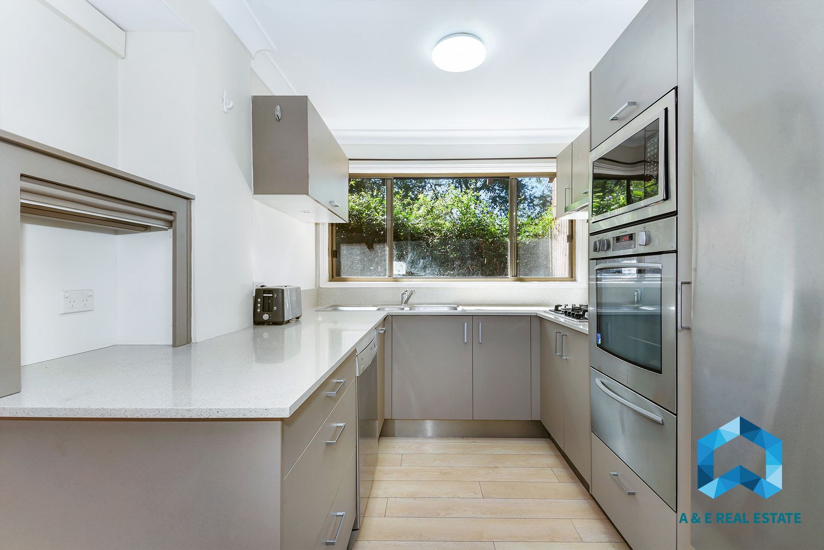 9/3 Trafalgar Place, Marsfield NSW 2122, Image 2