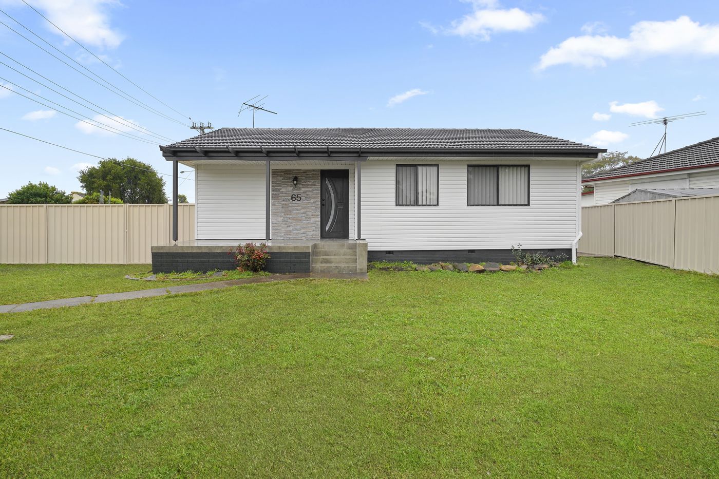 3 bedrooms House in 65 Gabo Crescent SADLEIR NSW, 2168