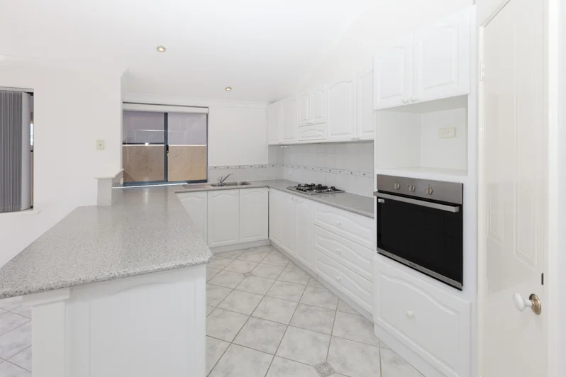 Additional image 7 of 50A Fairbridge Road, Halls Head WA 6210