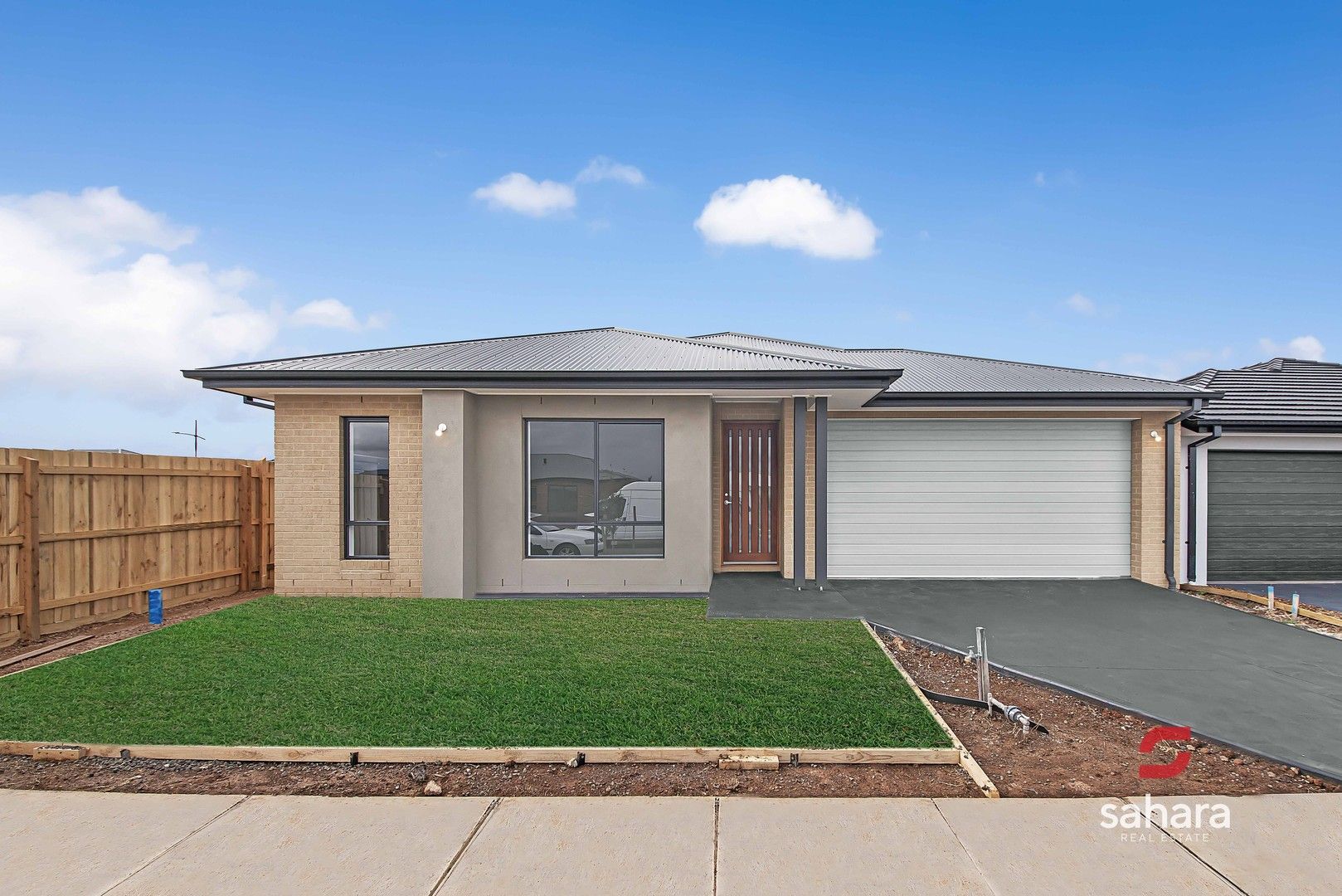 4 bedrooms House in 3 Goshawk Street DEANSIDE VIC, 3336