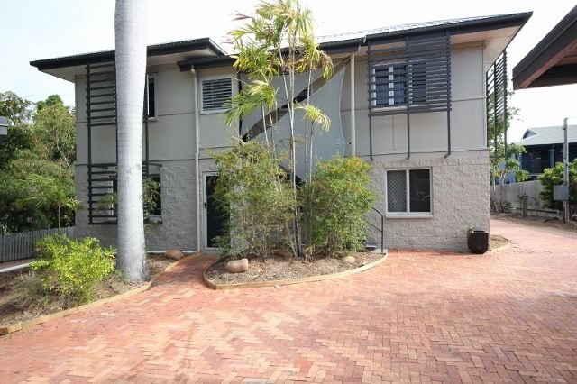 93 Bundock, Belgian Gardens QLD 4810, Image 0