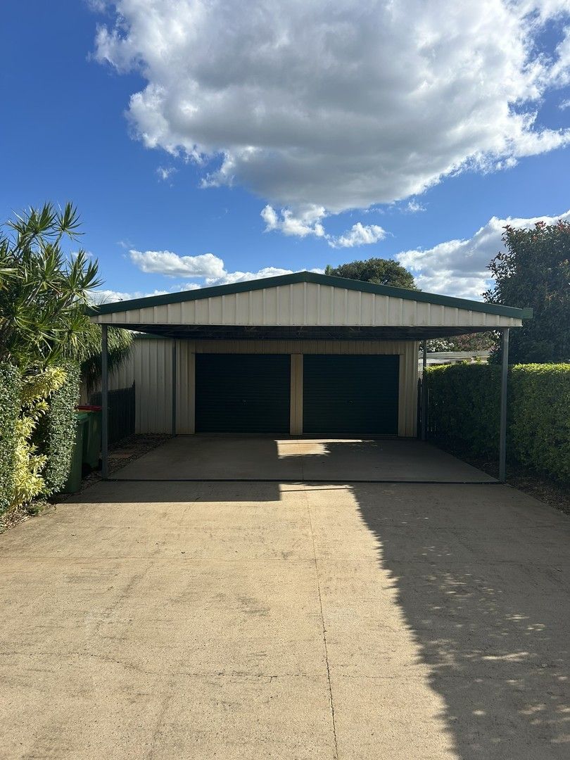 2 bedrooms House in 361 Greenwattle Street WILSONTON QLD, 4350
