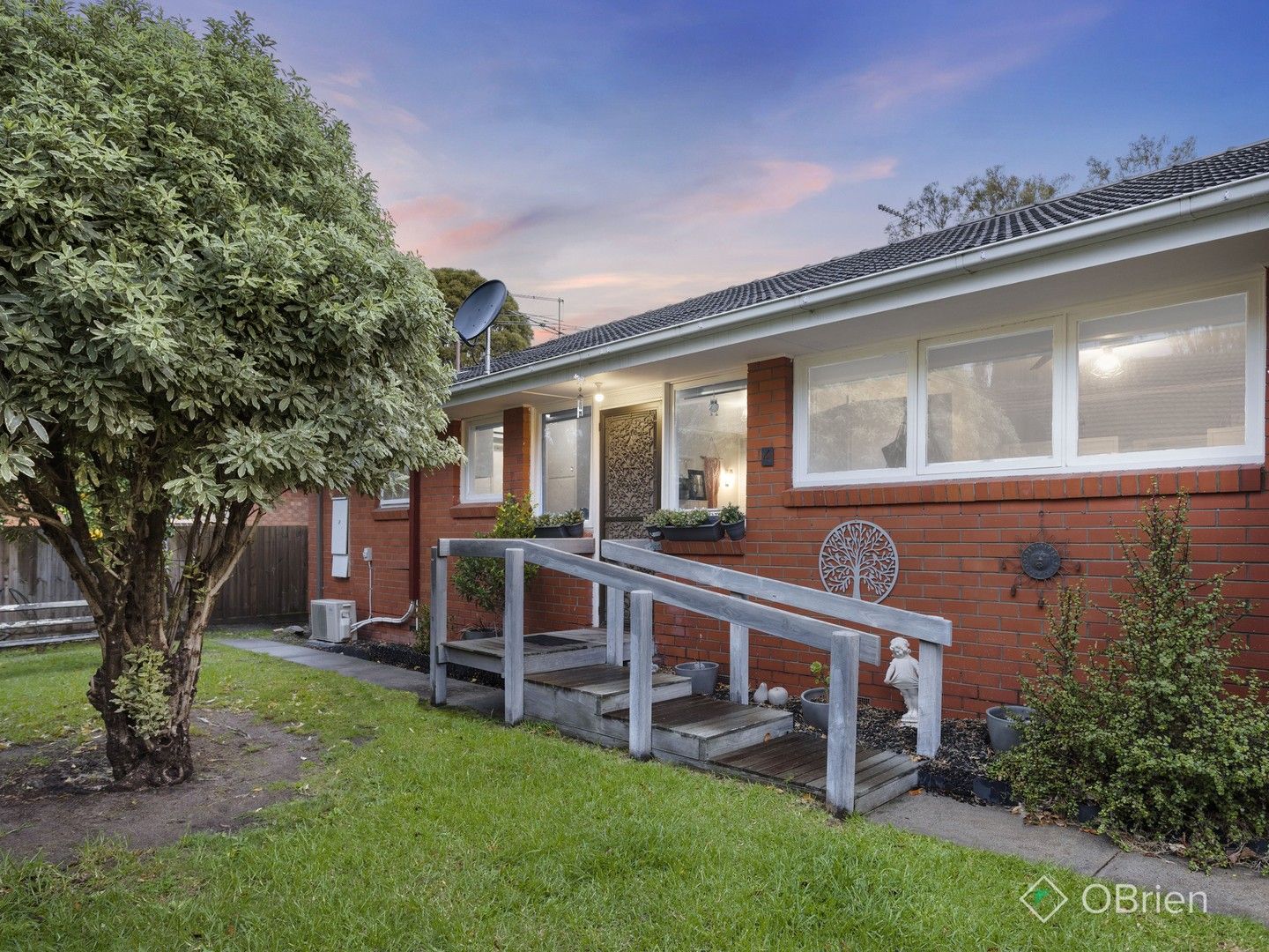 2 bedrooms Apartment / Unit / Flat in 4/1-3 Skye Road FRANKSTON VIC, 3199