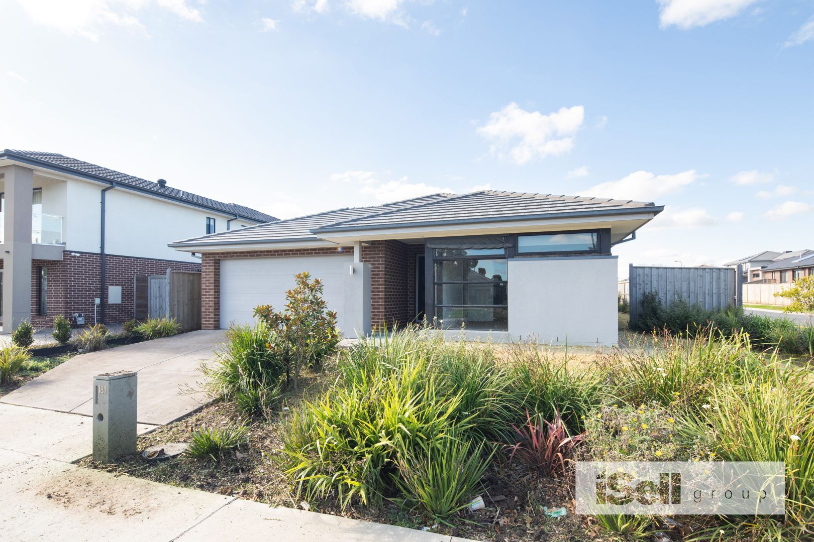 181 Mountainview Boulevard, Cranbourne North VIC 3977, Image 1