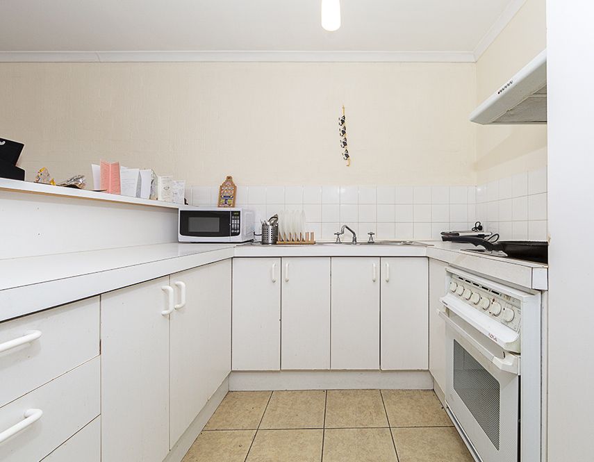 4/6 Antis Street, Phillip ACT 2606, Image 2