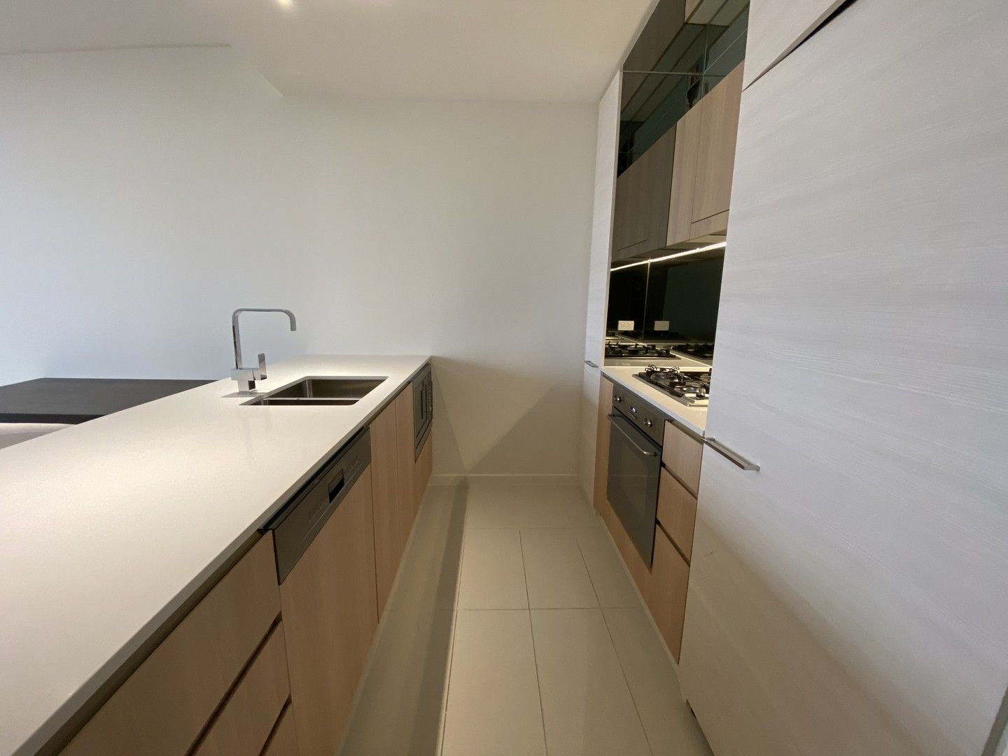 2 bedrooms Apartment / Unit / Flat in 1806/211-223 Pacific Highway NORTH SYDNEY NSW, 2060