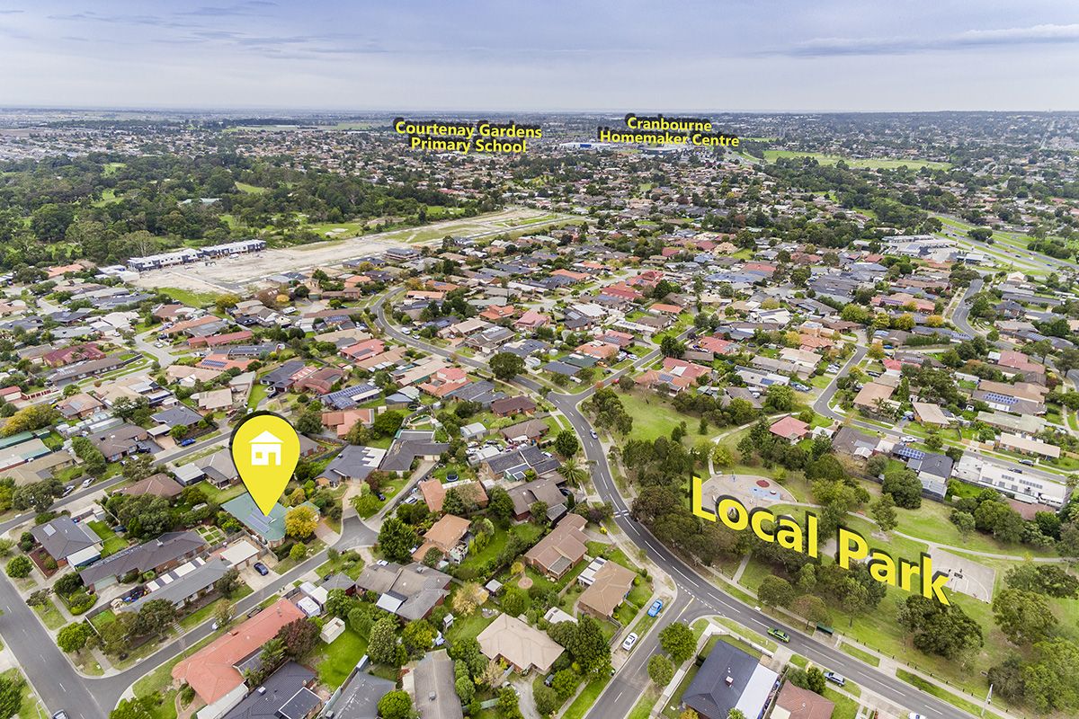 7 Balsam Court, Cranbourne North VIC 3977, Image 2