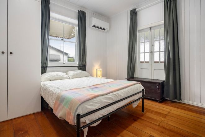 93 South Station Road Silkstone 4304 - Image 6