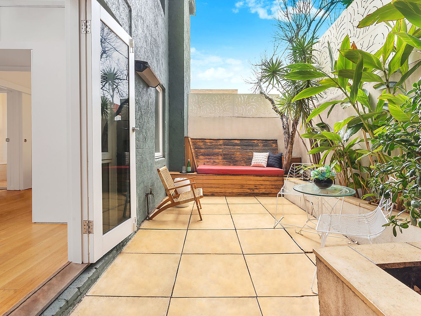 1/12 Vale Street, St Kilda VIC 3182, Image 2