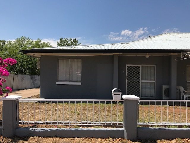 2 bedrooms Apartment / Unit / Flat in 1/5 Leila Street MOUNT ISA QLD, 4825