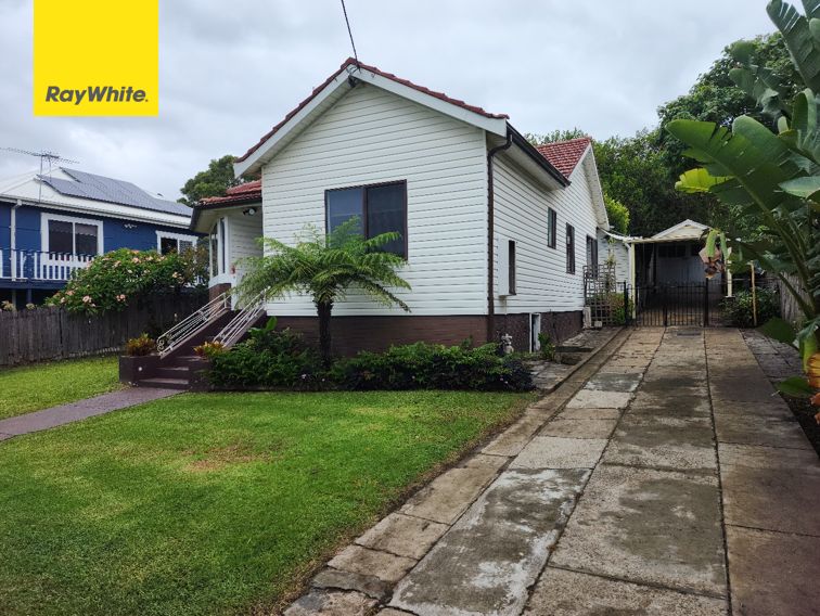 5 Hixson Street, Port Kembla NSW 2505 House For Rent 550 Domain