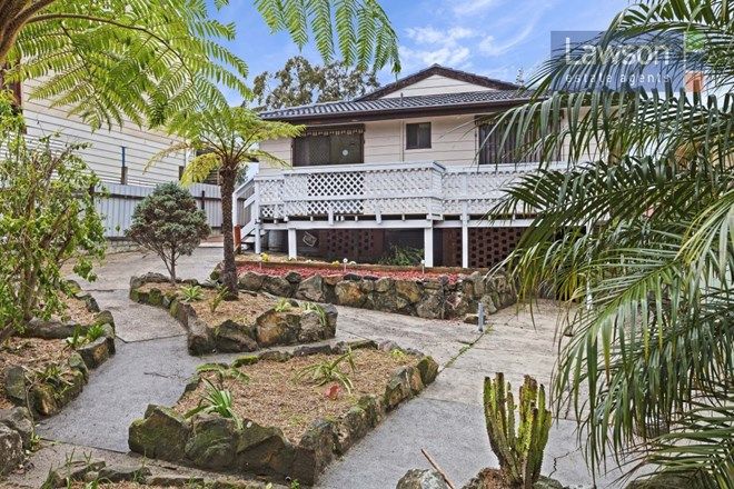 Picture of 14 Hillcrest Road, MIRRABOOKA NSW 2264