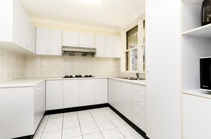 3 King Street, ASHBURY NSW 2193, Image 2