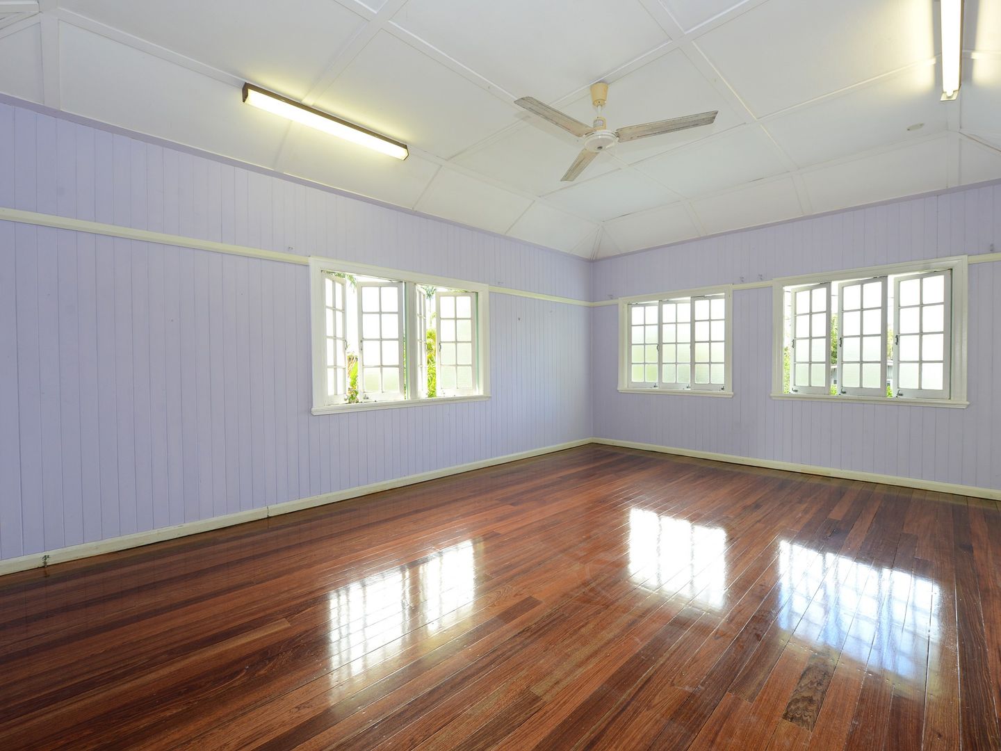 144 Greenslopes Street, Edge Hill QLD 4870, Image 2