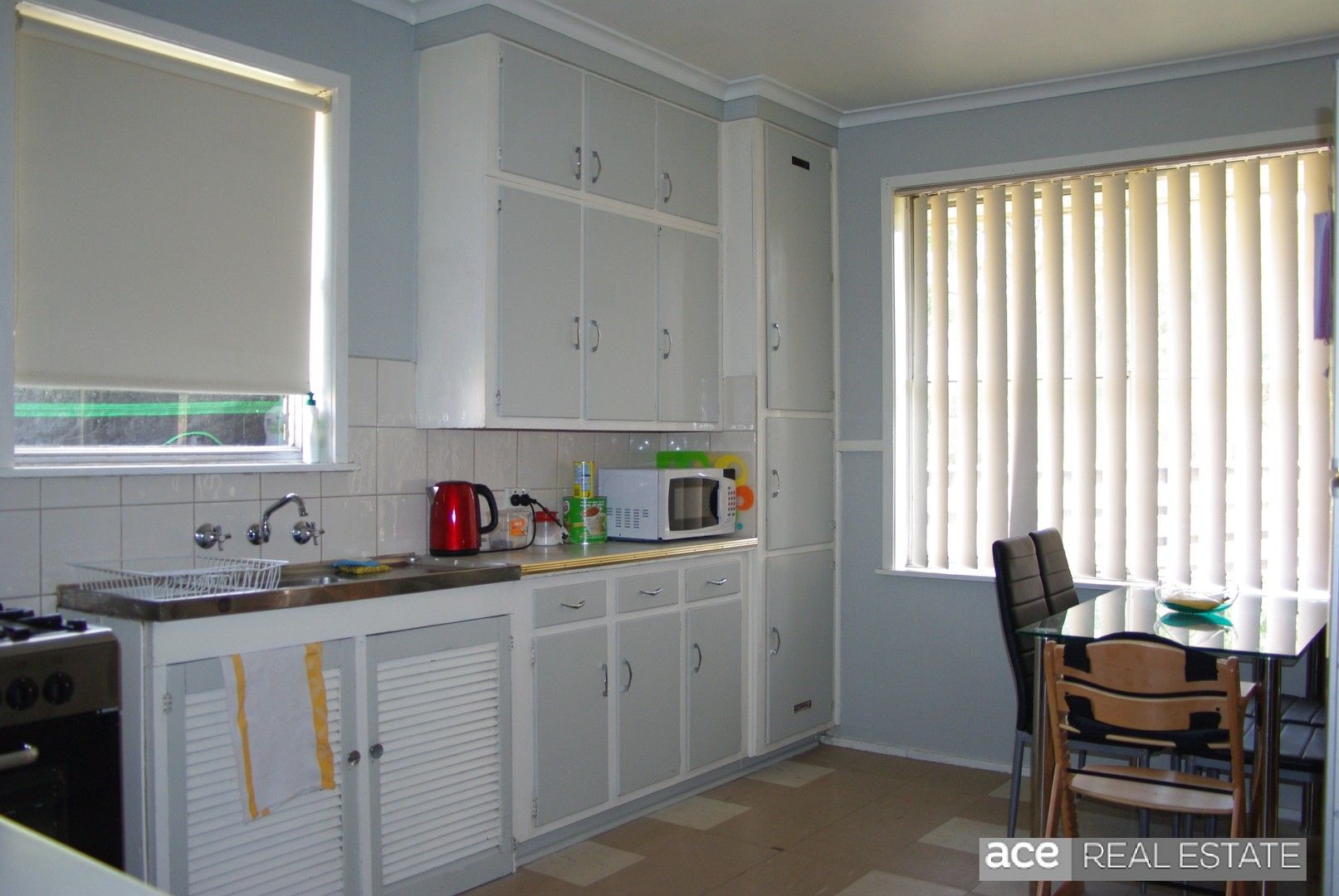 3 bedrooms House in 23 Thomson Avenue LAVERTON VIC, 3028