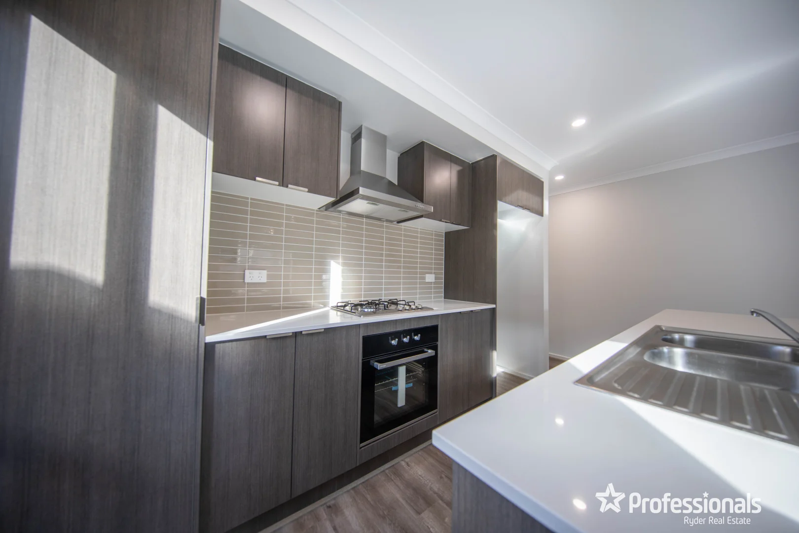 Additional image 8 of 20 Claudia Cr, Kurunjang VIC 3337