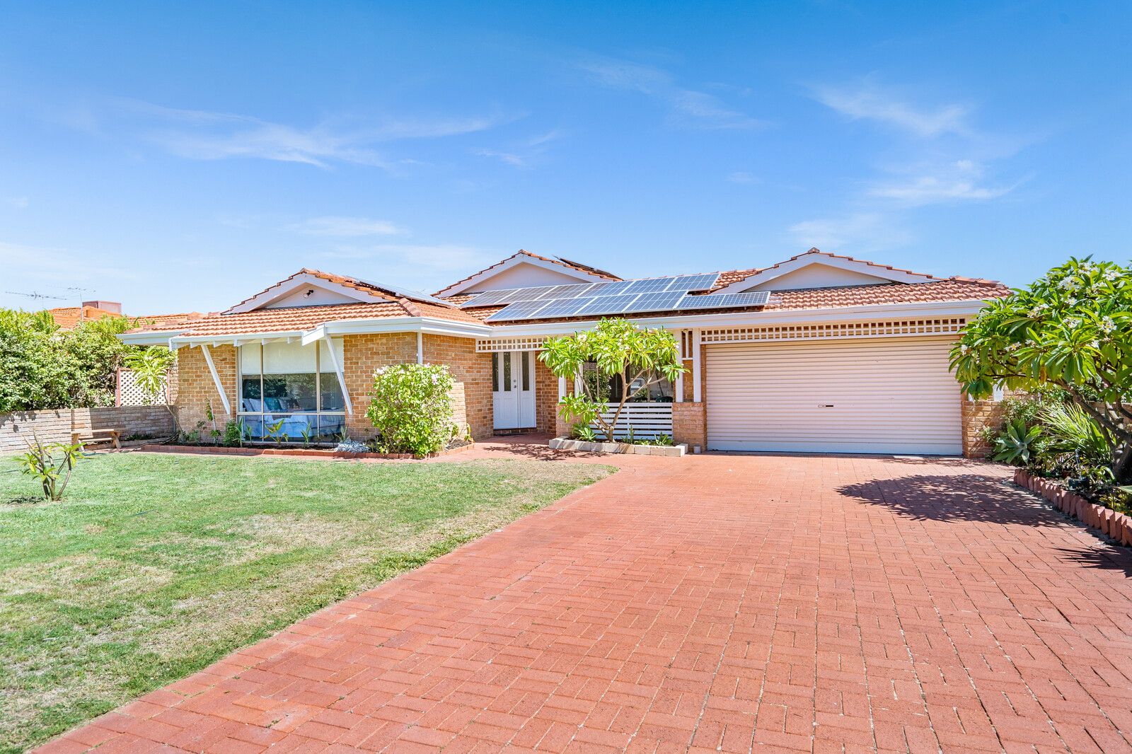 Sold 15 Corvette Close, Waikiki WA 6169 on 29 Mar 2023 - 2018418687 ...
