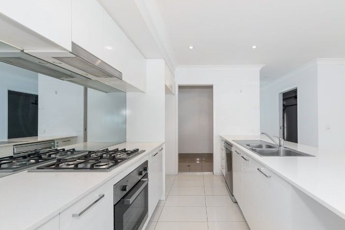 111/3 Compass Drive, Biggera Waters QLD 4216 - Townhouse For Rent ...
