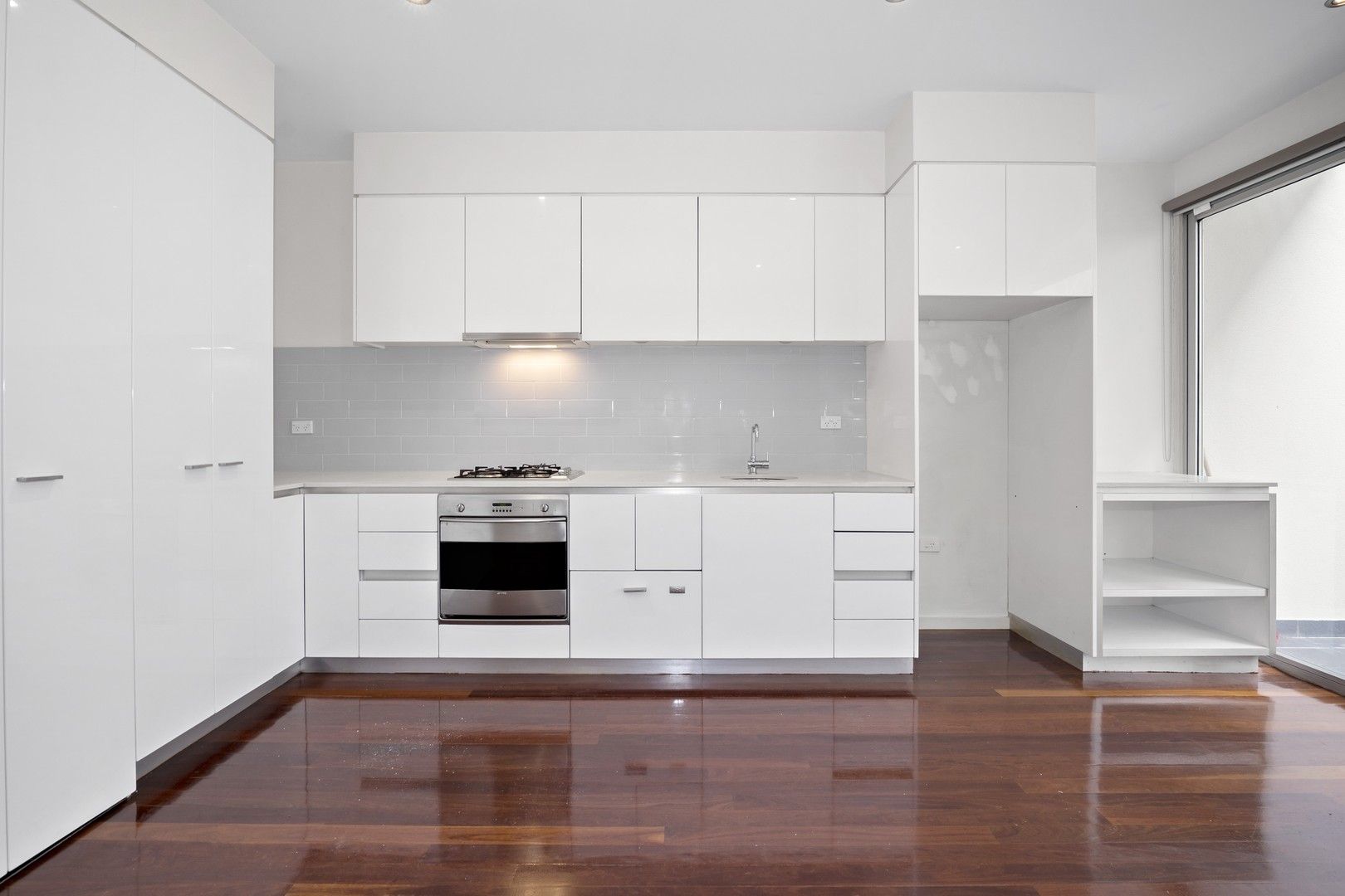 1 bedrooms Apartment / Unit / Flat in 13/2 King Street PRAHRAN VIC, 3181
