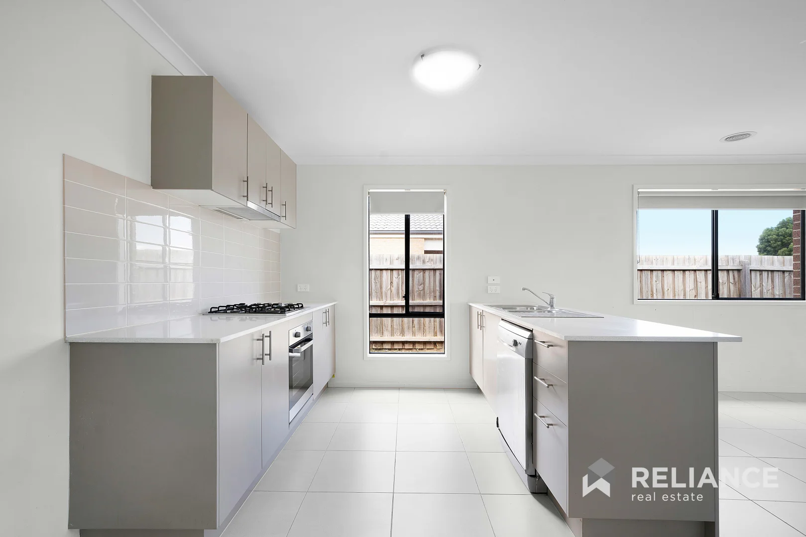 Additional image 8 of 3 Hilda Drive, Brookfield VIC 3338